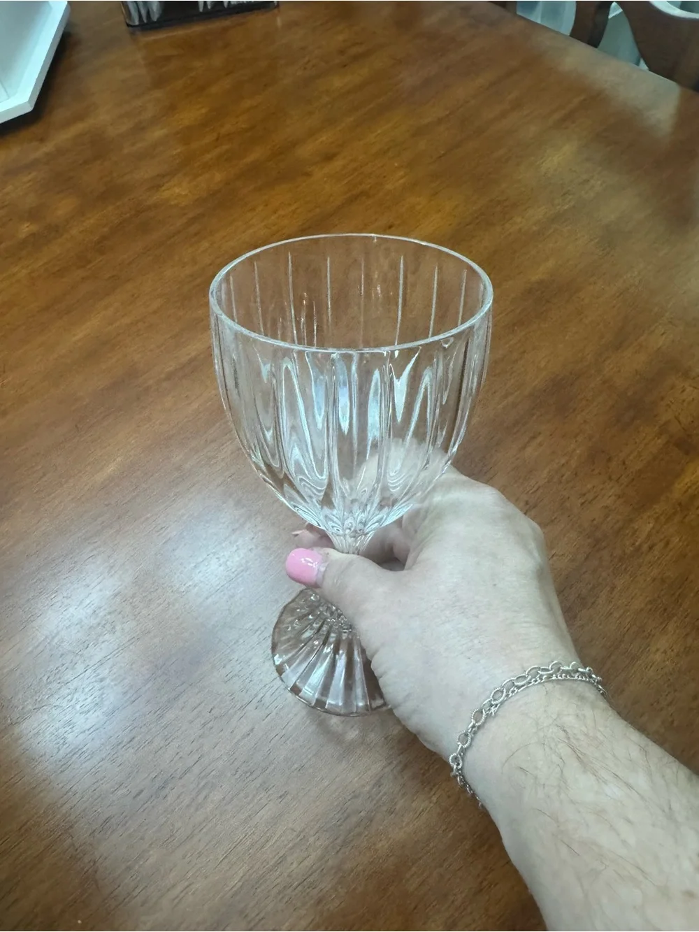 Mikasa Park Lane - set of 10 Clear Cut Crystal Wine Glass